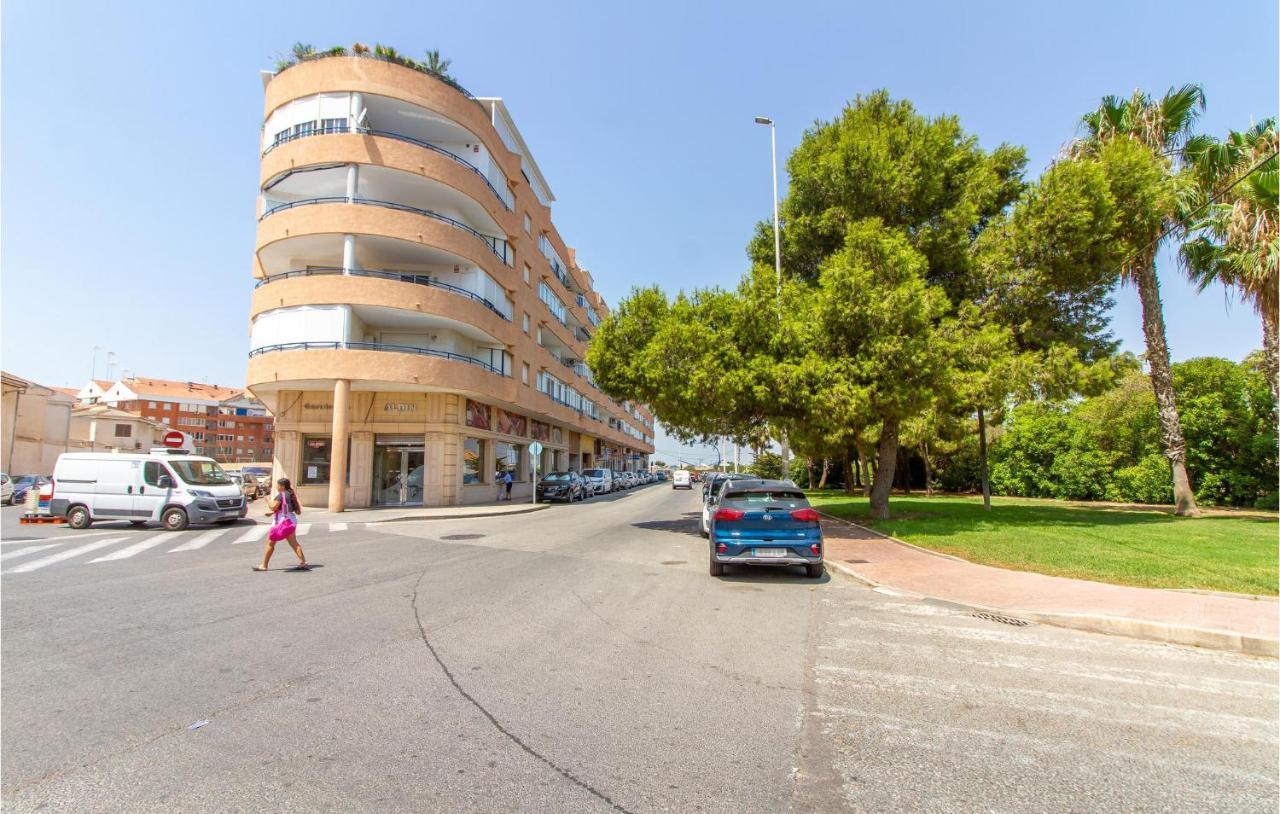 Nice Apartment In Torrevieja With Kitchen Zewnętrze zdjęcie